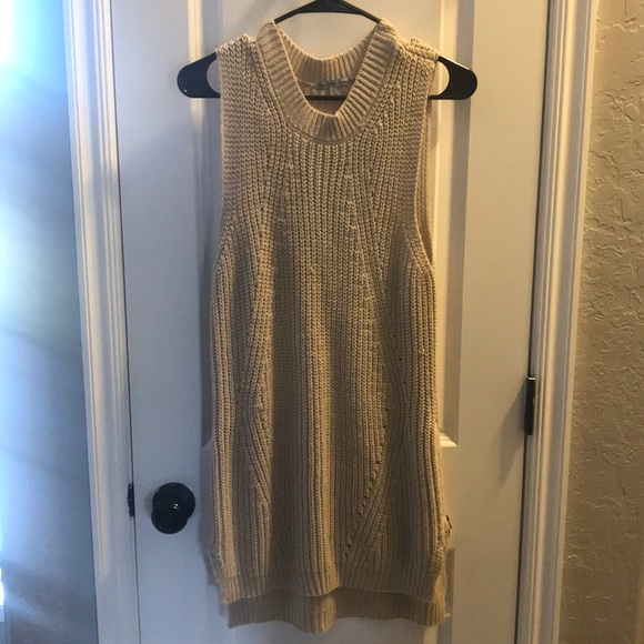 Oatmeal tunic/sweater - Picture 1 of 3